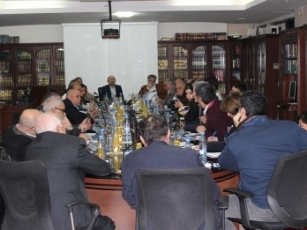  حلقة نقاش حول العهد الجديد في مواجهة تحديات الاصلاح: ما بين تسيير الدولة واعادة بنائها / ت2 2016