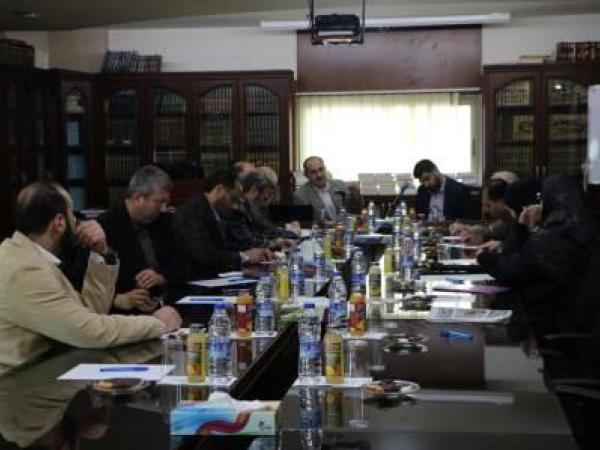  حلقة نقاش تحدث فيها د. عقيل محفوض عن التحديات والمخاطر السياسية بعد جنيف 4/ آذار 2017