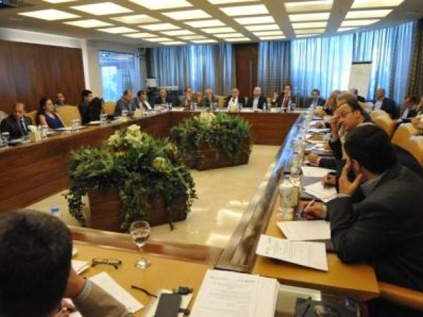  الجوانب المالية والضريبية المرتبطة بالأنشطة البترولية في لبنان